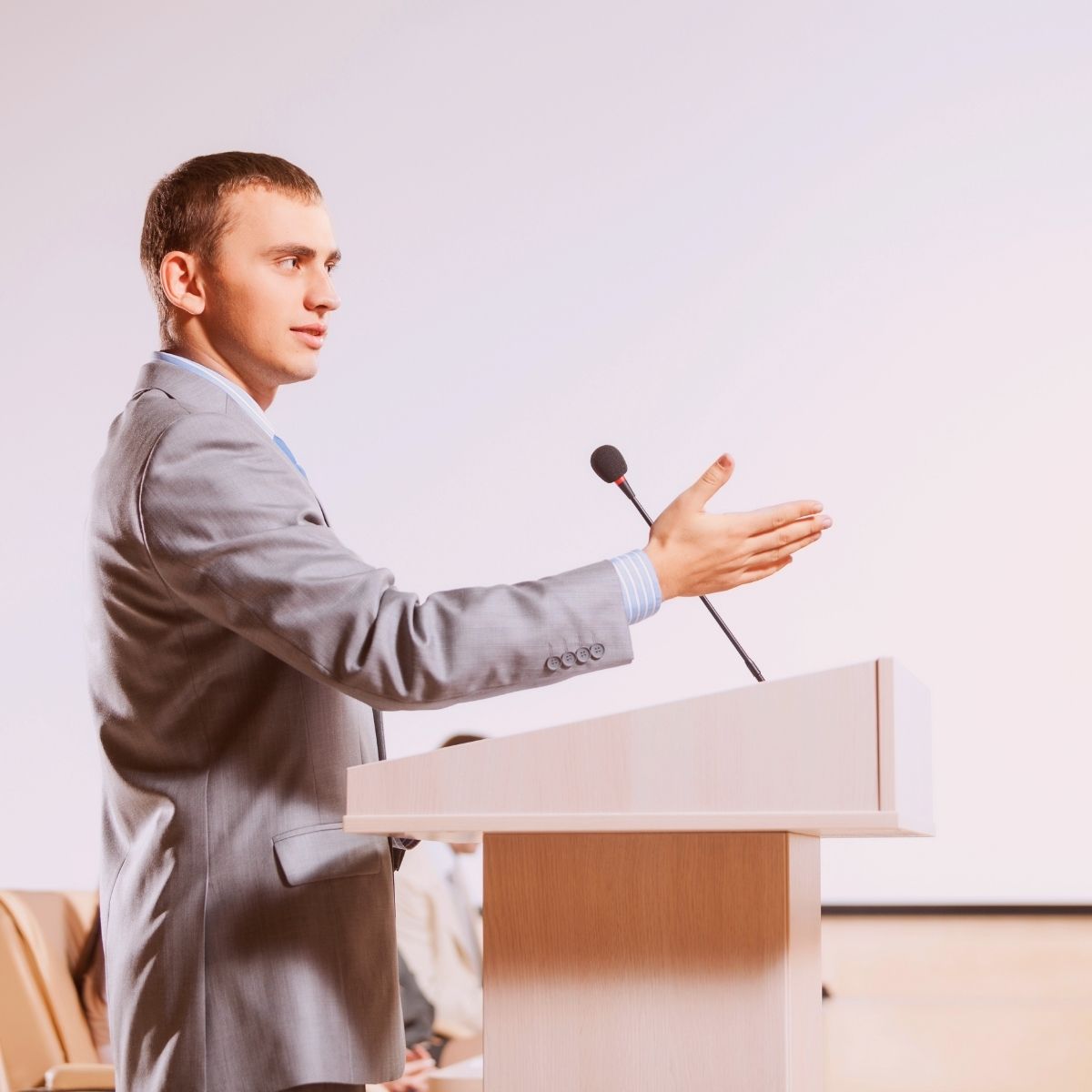 Overcome The Fear Of Public Speaking